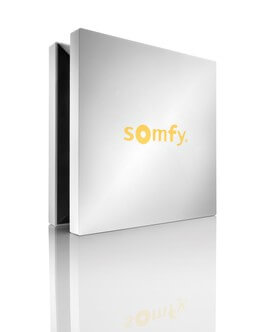 Boitier blanc et jaune de la marque Somfy